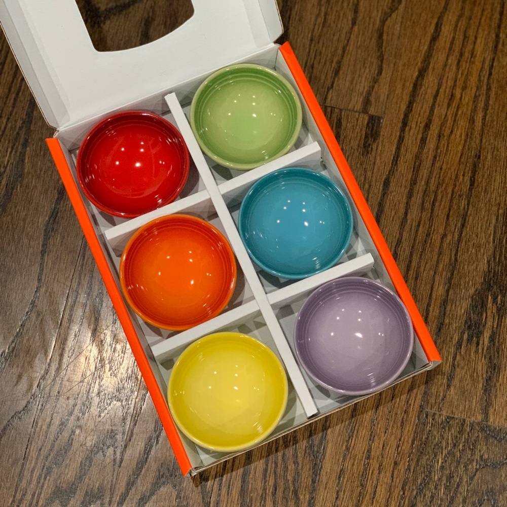 New Le Creuset Mini Rainbow Pinch Bowls Set of 6
